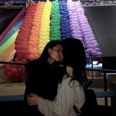 lesbloves's tweet photo. https://t.co/aErLcd5lJZ