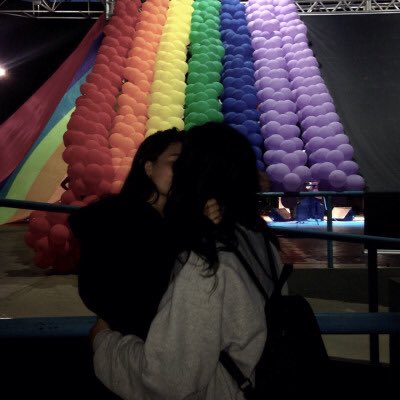 lesbloves's tweet photo. https://t.co/aErLcd5lJZ