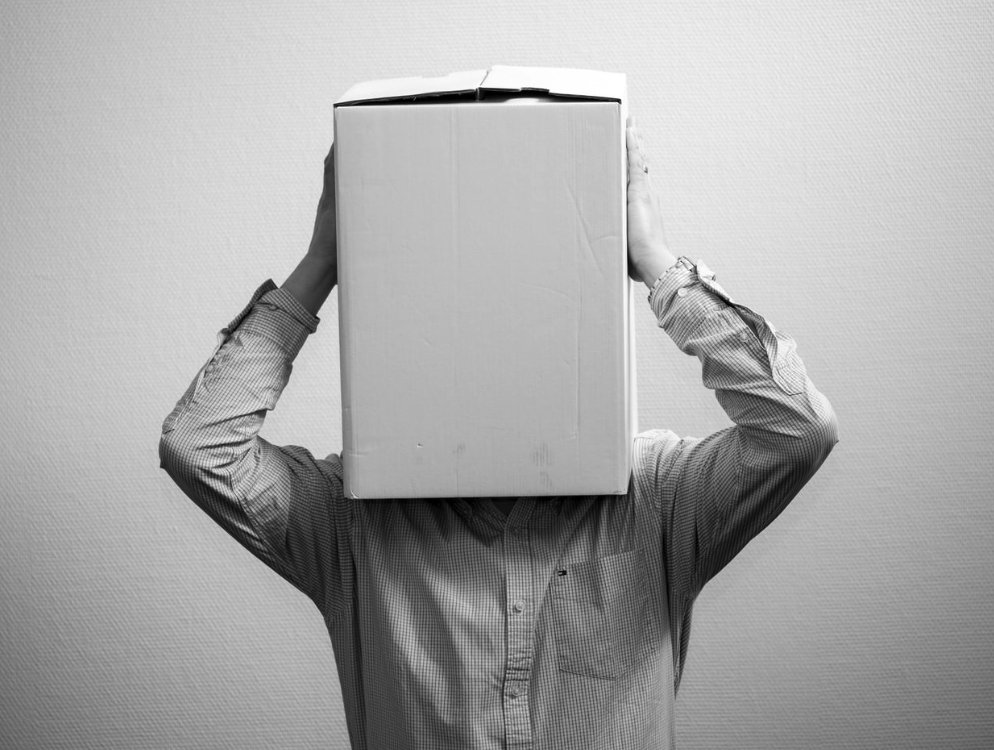 Selon une #étude du cabinet Roland Berger, l'activité #économique des secteurs de l'#hospitalité et de la #culture ne reviendrait pas à la normale avant 2024. Le rapport imagine trois scénarios possibles - <a href="/bymaddyness/">Maddyness</a> 
📸 Ante Hamersmit
👉  bit.ly/2Z39lLX
