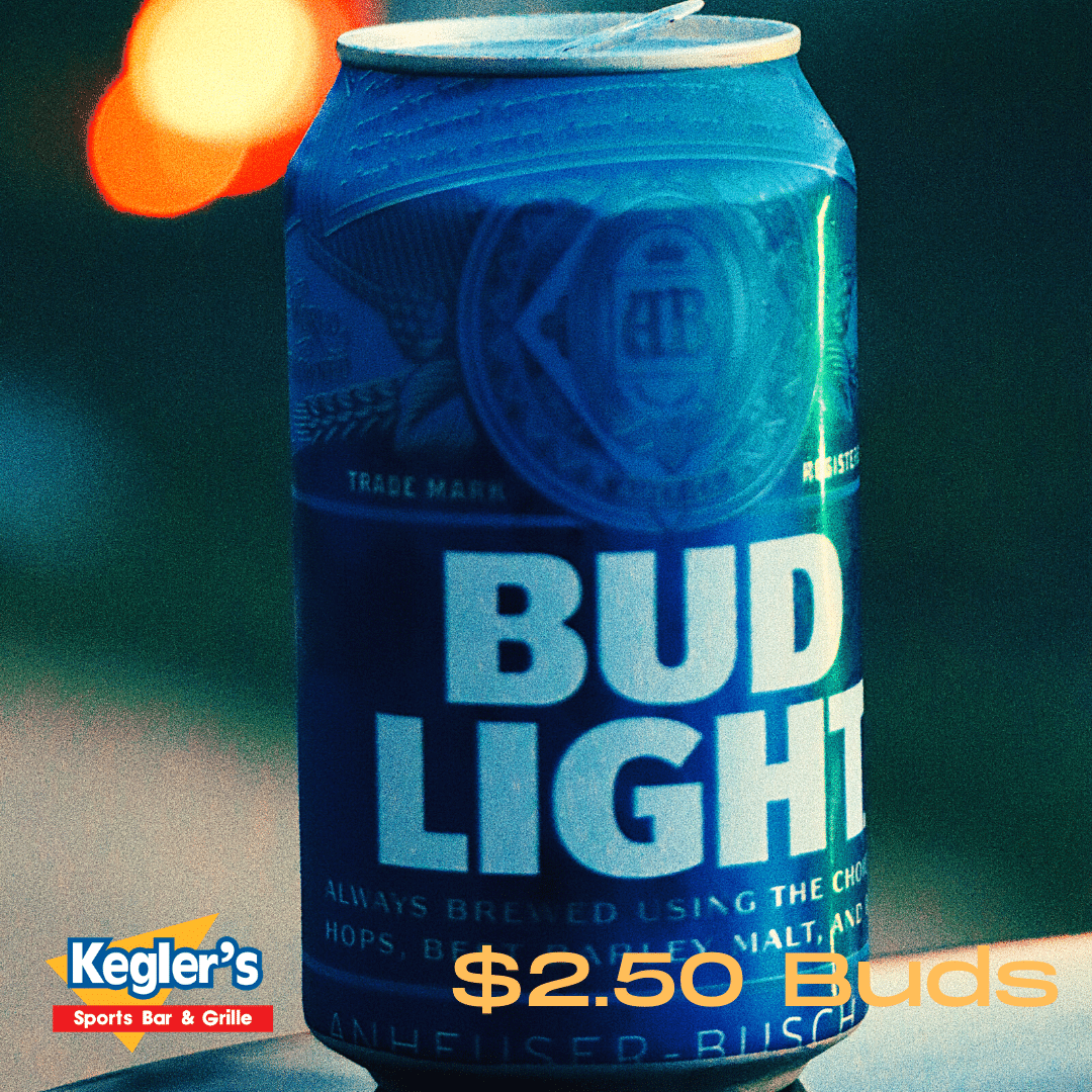 KeglersWV's tweet photo. Plus 1/2 price appetizers & $4 Long Island Iced Teas 5p-7p! ๐ฅณ #happyhour #thursday #budlight #beer #longislandicedtea #halfpriceapps #special #wings #sportsbar #morgantownwv #keglerswv https://t.co/QL8duK7qWm