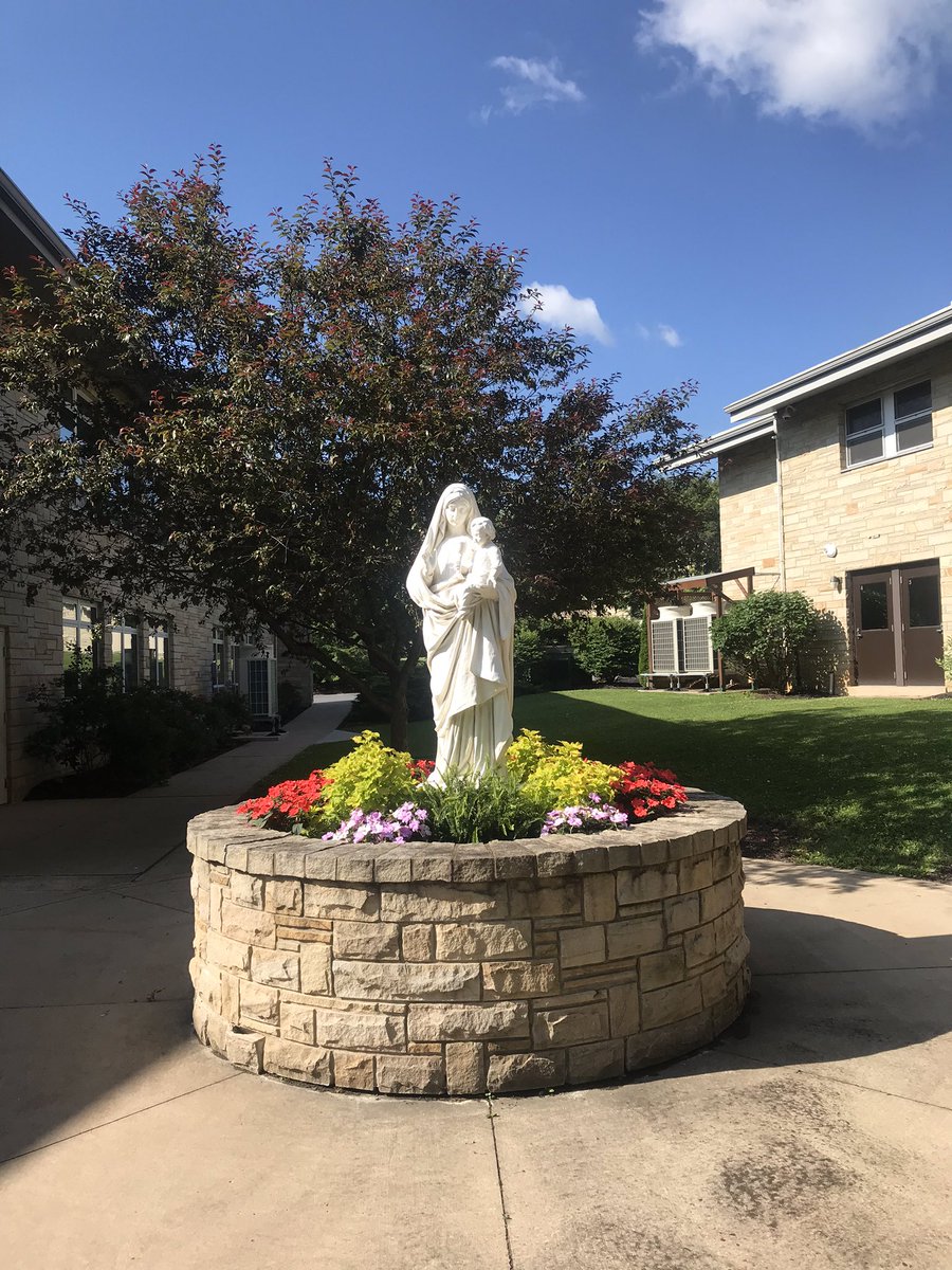 Our Lady of Victory tweet media