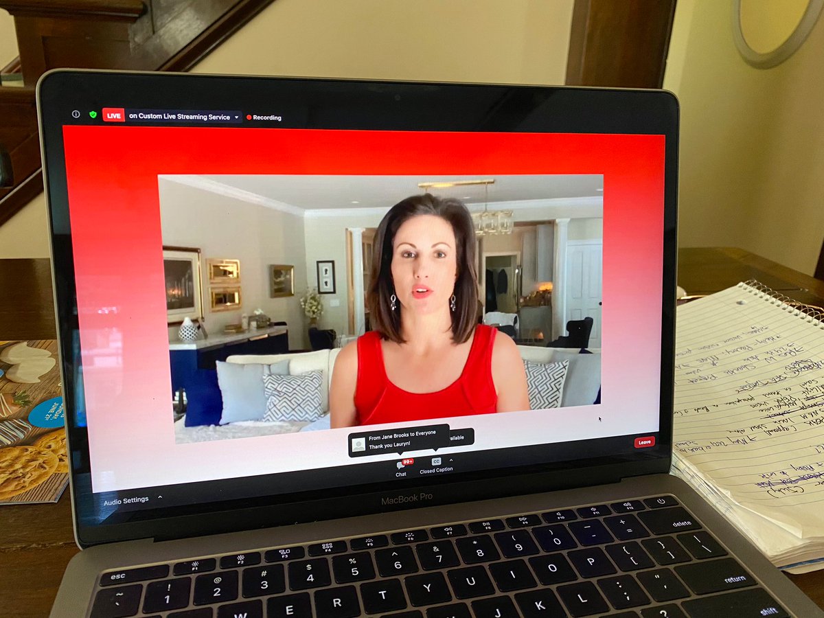 asr_media's tweet photo. Shoutout to @AshleySRusso for your commitment to @AHALehighValley’s #CircleOfRed ❤️ #LehighValleyGoRed #12StoriesofHeart @countesscomm https://t.co/6qEoAxOJ1P