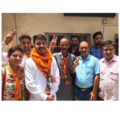 thakrmohitsingh's tweet photo. #NewProfilePic https://t.co/aCGZ1pHp4g