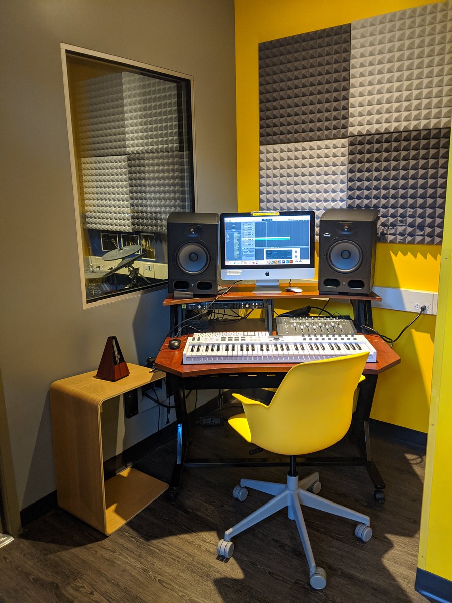 Las Vegas Clark County Library District On Twitter Our Bestbuy Teentech Center At Clarkcountylibrary Is Open Teens Can Create Their Own Music In Our Recording Studio More Plus Earn Points Towards Summerchallenge