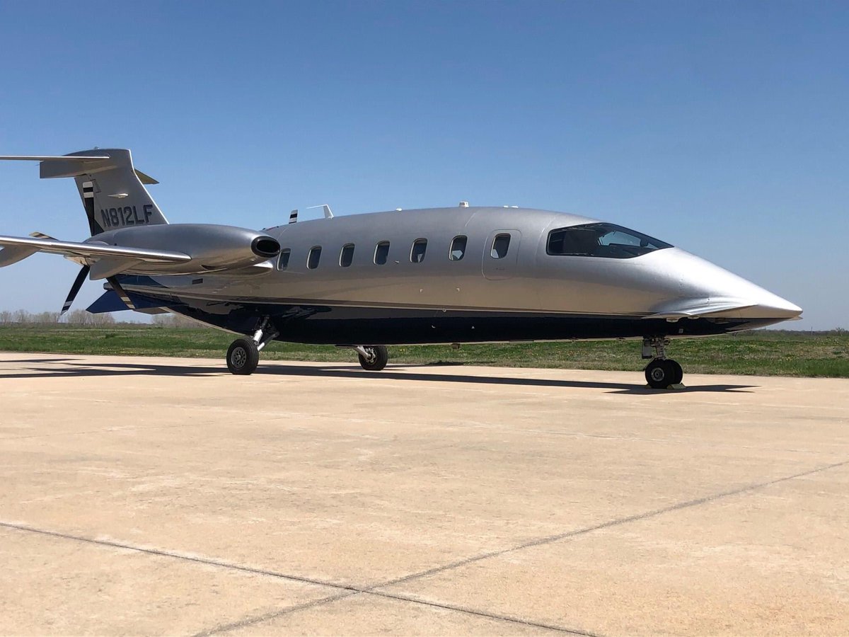 MeisingerKC's tweet photo. SOLD! Congratulations to the new owner of this amazing Piaggio Avanti. Fast and efficient, it will serve them well. https://t.co/f4rXtNFgTj