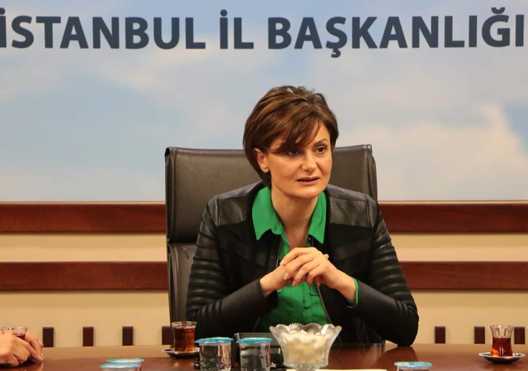 yalnizcaataturk's tweet image. Kadın isterse dünya değişir, kadının elinin değdiği yer güzelleşir..

CananBaşkan SENİNLEYİZ