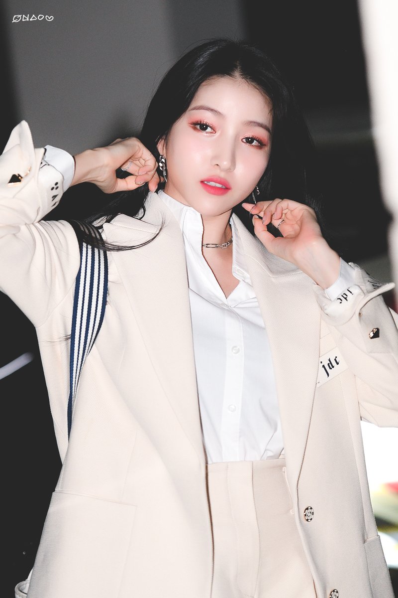 200624  라이브 콘서트 

#여자친구 #GFRIEND 
#소원 #sowon 
<a href="/GFRDofficial/">여자친구 GFRIEND</a>