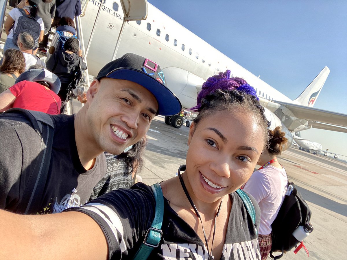 ShanaMostella's tweet photo. That one time we traveled around Thailand 🖤 maybe one day (whenever America gets it’s shit together) we’ll be able to do it again! #thailand #shouldhavestayed #travel #travelbug https://t.co/tdfLnUvxFB
