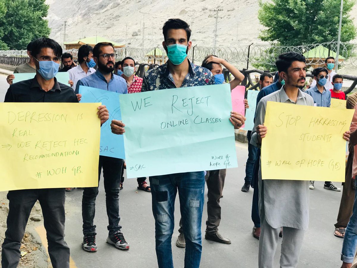 WallofHope3's tweet photo. GB Chapter of #WallofHope protested against the authorities &amp; announced a complete boycott from #OnlineClasses
The authorities are requested to acknowledge the issue of #Internet only in #GilgiltBaltistan but all around #Pakistan where people don't have access to the Internet. https://t.co/DcVkyWqnu4