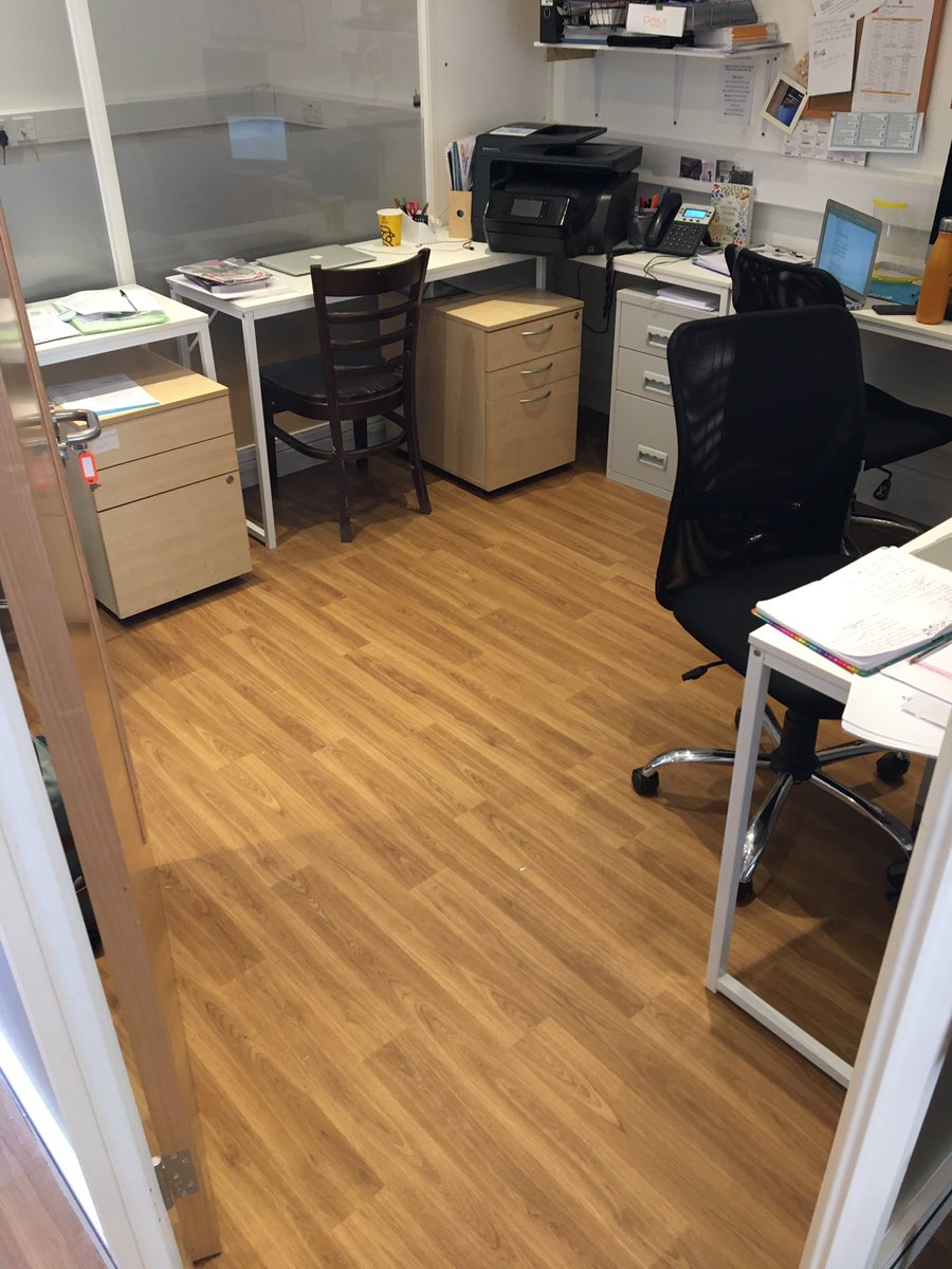 mjcfl00ring's tweet photo. @Polyflorltd Polysafe Wood FX European Oak safety flooring installation @TheFeedCIC
https://t.co/OHO5Erptew
#norwich #flooring #norfolk #floorfitting #polyflor #norwichflooring #shopflooring https://t.co/nsVZREUg2Y