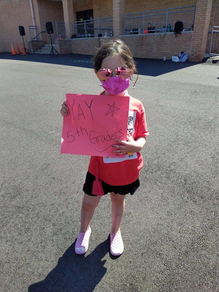 Wishing the fifth graders good luck and congratulations!! <a href="/RikerHillRams/">Riker Hill Elementary School</a>