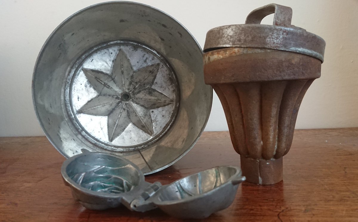 EmmaKayHist's tweet photo. Ice Cream making in the 17 & 1800's https://t.co/4ykHE2moTV
Go back in time and watch how the Georgians and Victorians made it #icecream #Georgian #Victorian #foodhistory #oldrecipes #foodhistorian #historicalfood #victoriankitchen #summer #icecreammaking #historiccooking https://t.co/TGaW1c1ZTO