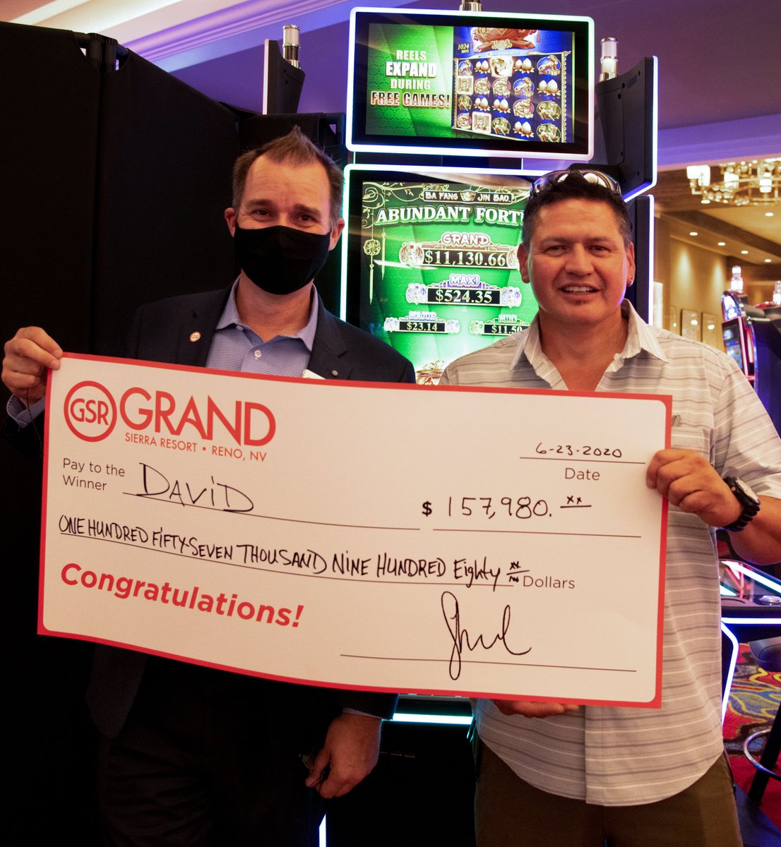 GrandSierra's tweet photo. Yesterday, David took home the largest penny machine jackpot in GSR history. Congratulations, David!💰💰💰
#jackpot #pennymachine #casino #slotmachine #winner #winnerwednesday #grandsierraresort #reno https://t.co/ZiOnIiE5pP