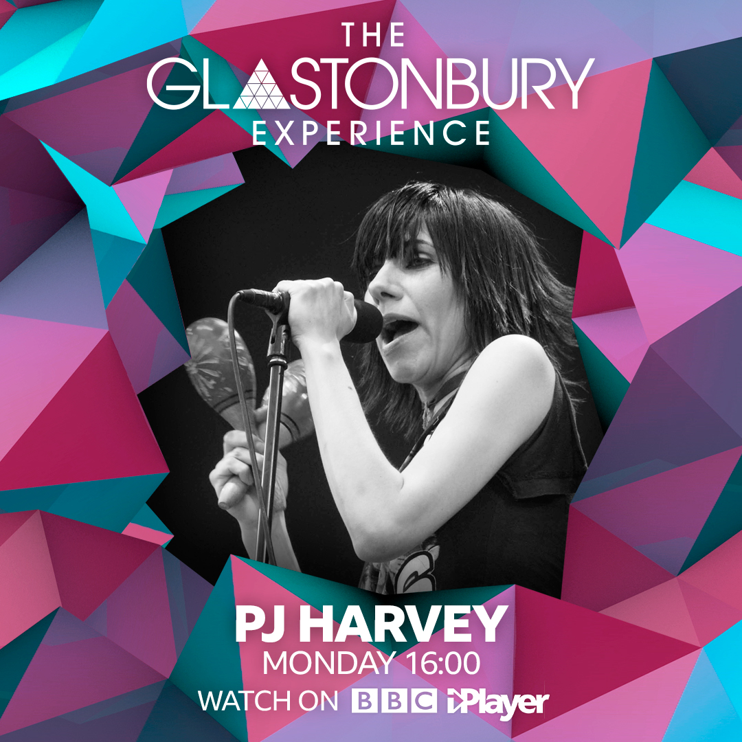 PJHarveyUK's tweet photo. Full Glastonbury 2004 Pyramid Stage set streams on @BBCiPlayer 4pm tomorrow. https://t.co/jjQlm6jtIq