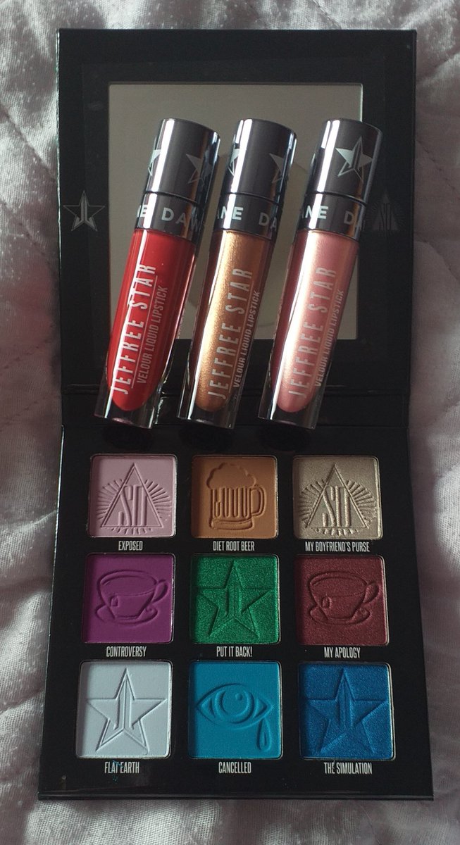 NiamhOn121's tweet photo. They arrived!! @shanedawson x @JeffreeStar
Cheers @beautybay swift delivery as always. ❤
#PutItBack #AreYouFilming #IGottaGo #Ryland https://t.co/0peXCrpue5