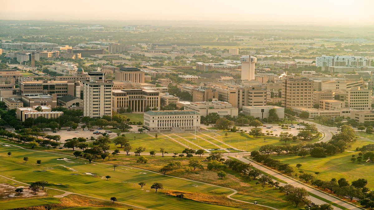 photo of texas A & M university 