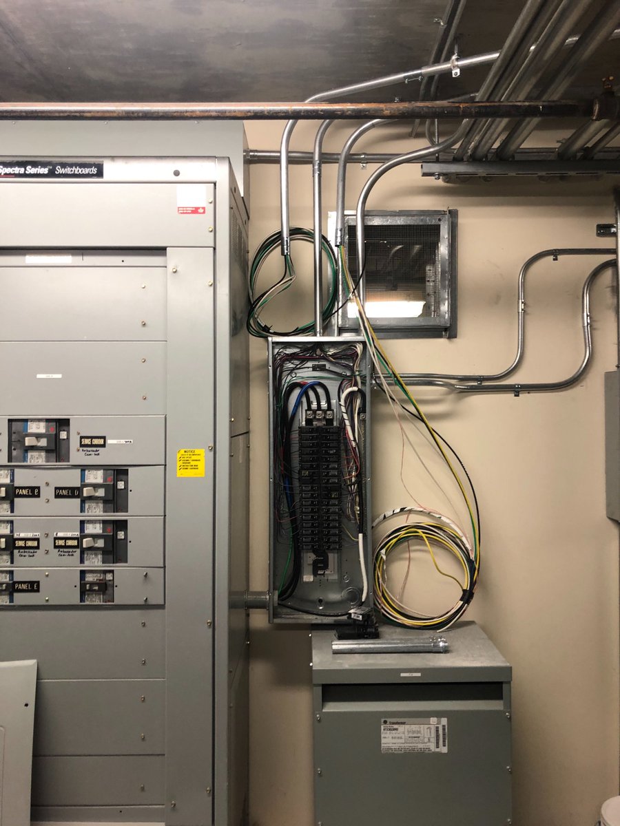 APS_AccessSysts's tweet image. Finishing up doing some work in this electrical room, we always make sure to leave everything nice & neat.
#accesscontroltech #accessprofessionals