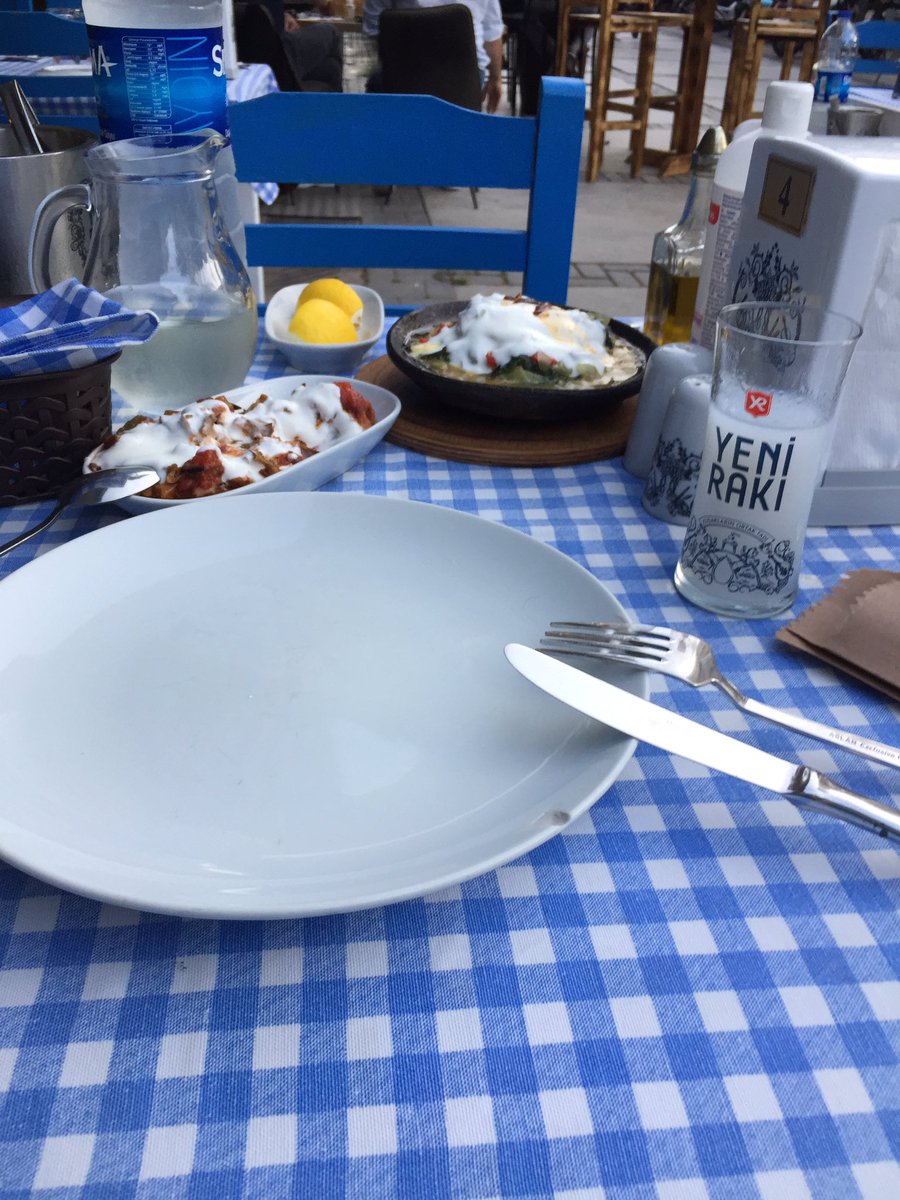 Çarşamba keyfi rakıyla devam