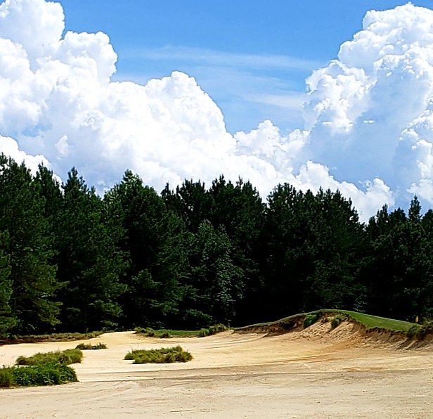 tee locations). 54 holes. 54 mind-blowing canvases upon which Stranz laid out his real-life imagination and creativity. For a golfer, the perfect art gallery, with every visit. Thanks, Jay. Bravo. 