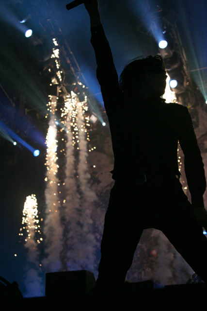 a thread of gerard's black waistcoat from 2007 aka my favorite look