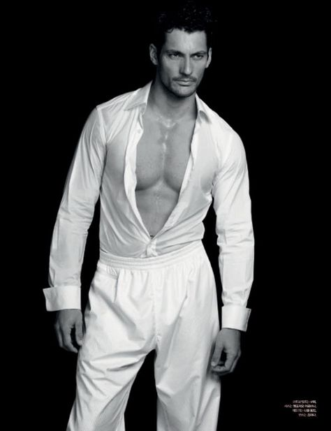 herovillainfan1's tweet photo. #ButtonsandBows #CategoryFantasy David Gandy https://t.co/KjFKj2wnm3