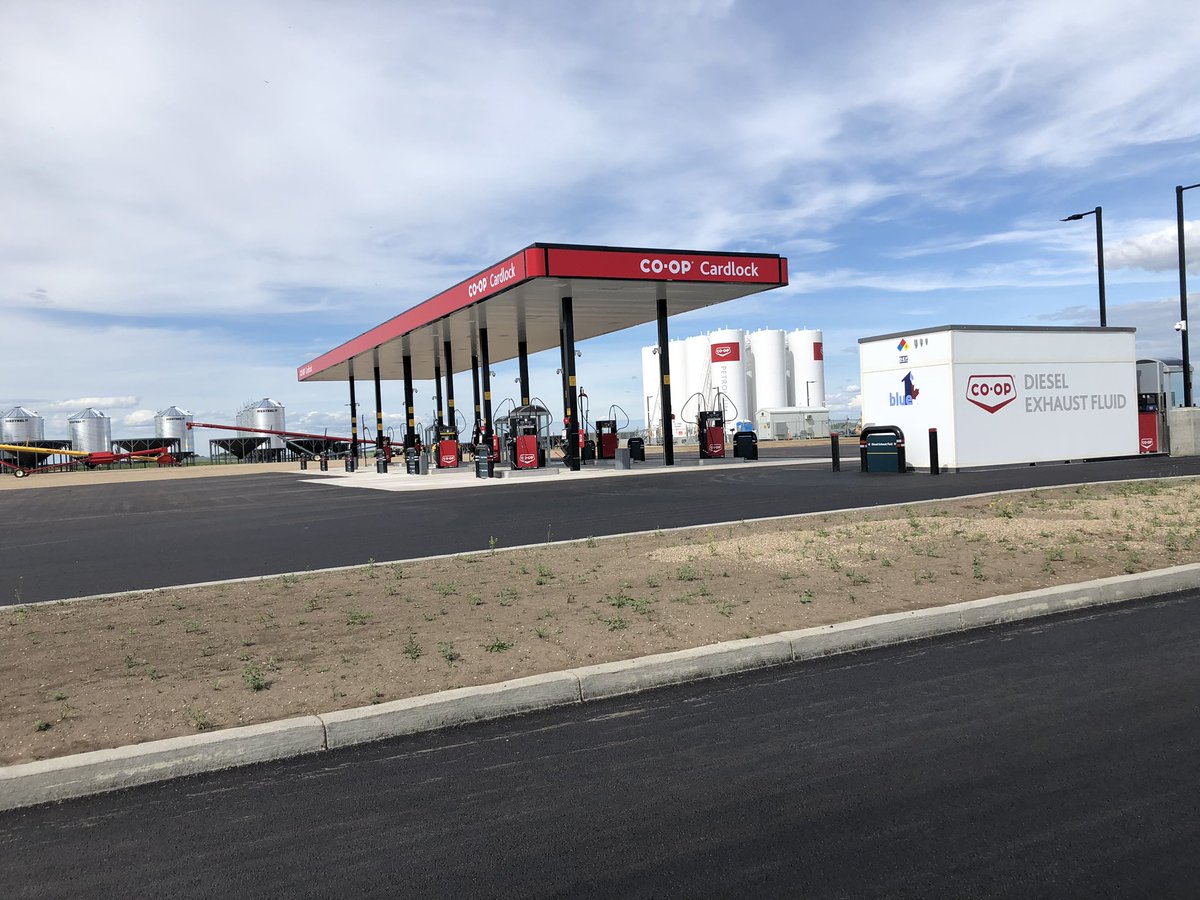 MLCoopAgTeam's tweet photo. On behalf of our AG Team, we would like to congratulate our Fuel Department on the opening of our new cardlock location!!! Now located on highway 55 North by the fertilizer plant! #youreathomehere https://t.co/Z03Q6LHCdN