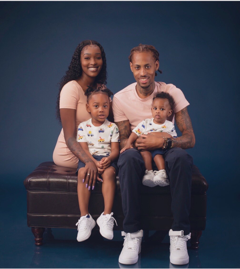 TChocc's tweet image. F A M I L Y