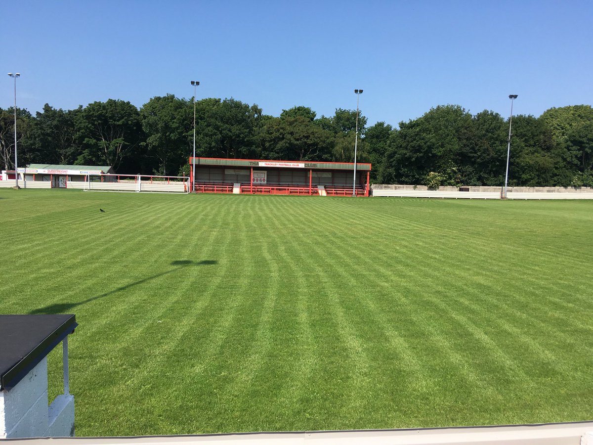 BeakerTAFC's tweet image. Dennyfield looking sparkling, thanks to Cuffy, Patty and Thackley’s famous ‘Old Gits’!