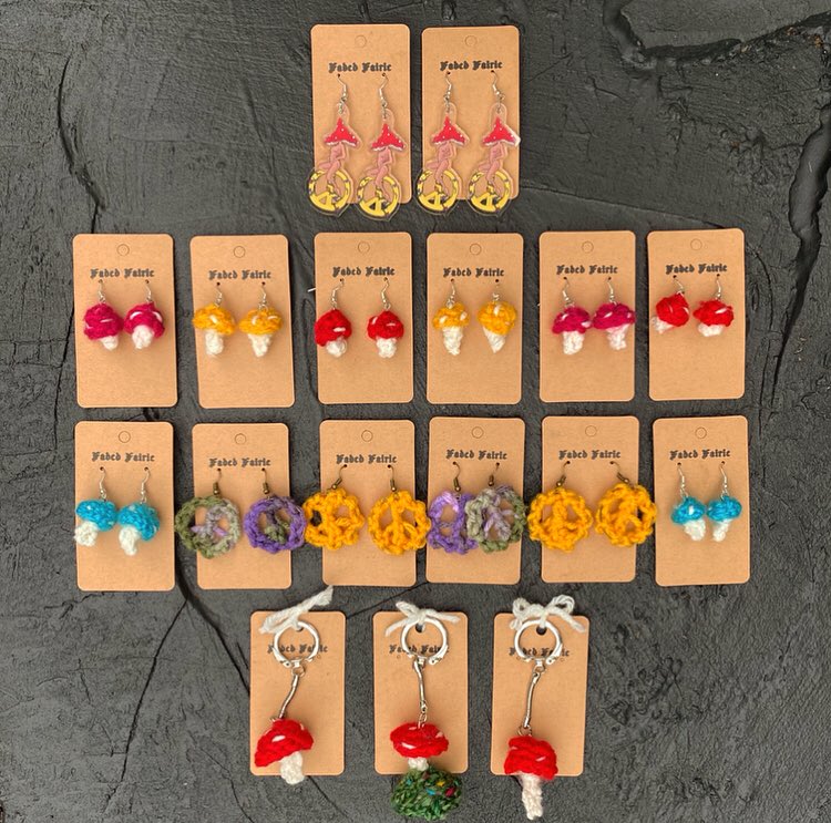 FadedFairieArt's tweet photo. i am so excited to announce Faded Fairie Earrings! coming to my etsy (in bio) this friday, June 26th at 5 pm et, set your alarms!✨ Babes For Peace, Crocheted Mushrooms &amp; Crocheted Peace Sign earrings will be available x as well as a few mushroom keychains! all handmade w love x https://t.co/MdEOFUXhwb