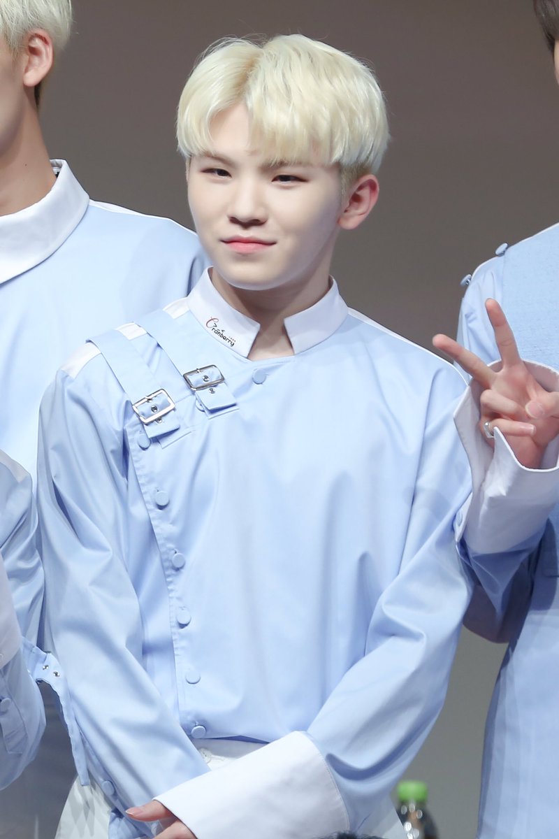 n년전 오늘의 우지 tweet media