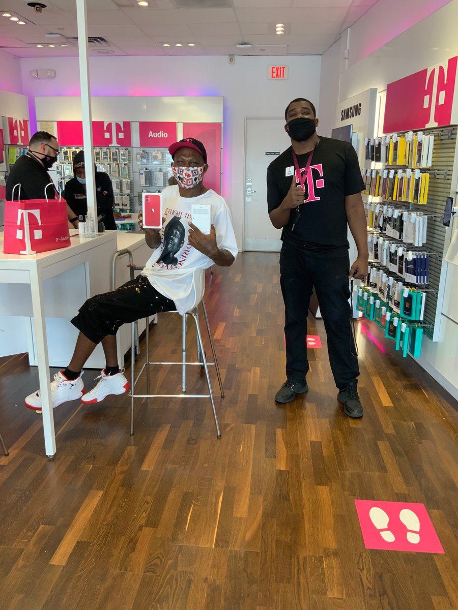 Shoutout to my Guy @crist_Laguerre1 killing the game here and making Our customers Smile😃   Loving  his  Growth🔥🔥🔥
#TheLand #WewontStop <a href="/PedroCascina/">Pedro Cascina</a> <a href="/StephenJamesA/">Stephen Armstrong</a> <a href="/ARod_013/">Andrés R.</a>