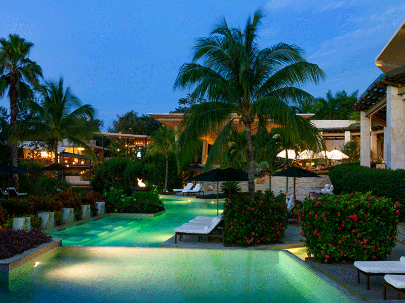 AvenueTwoTravel's tweet photo. Want to know what your favorite hotel chains are doing to ensure your safety? Plenty! Let's start w/ Rosewood Hotels &amp; Resorts, their Commitment to Care, &amp; opened hotels! 

Featured: Rosewood Inn of the Anasazi Rosewood Miramar Beach &amp; Rosewood Sand Hill 

https://t.co/leSelJCZzn https://t.co/i9B2SnMInu