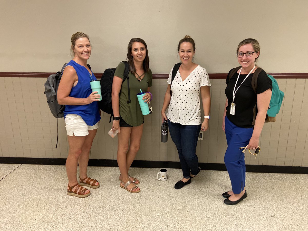 ScienceTeach83's tweet photo. Spent the day working with our biology team at Central High and very thankful for our special guest, Nikki Harvey, for helping sharpen our skills! #CentralScience #DiggingDeep #iHubCollaboration @CentralCSS https://t.co/MwBKXPNHhm