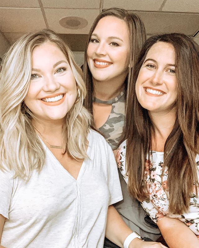 Laurenbethc's tweet photo. Besties for the Restie 🤍🤍🤍

📸 https://t.co/YG5uSrHnM7 via https://t.co/pcl38jl5ml https://t.co/TCgTWFSIuV
