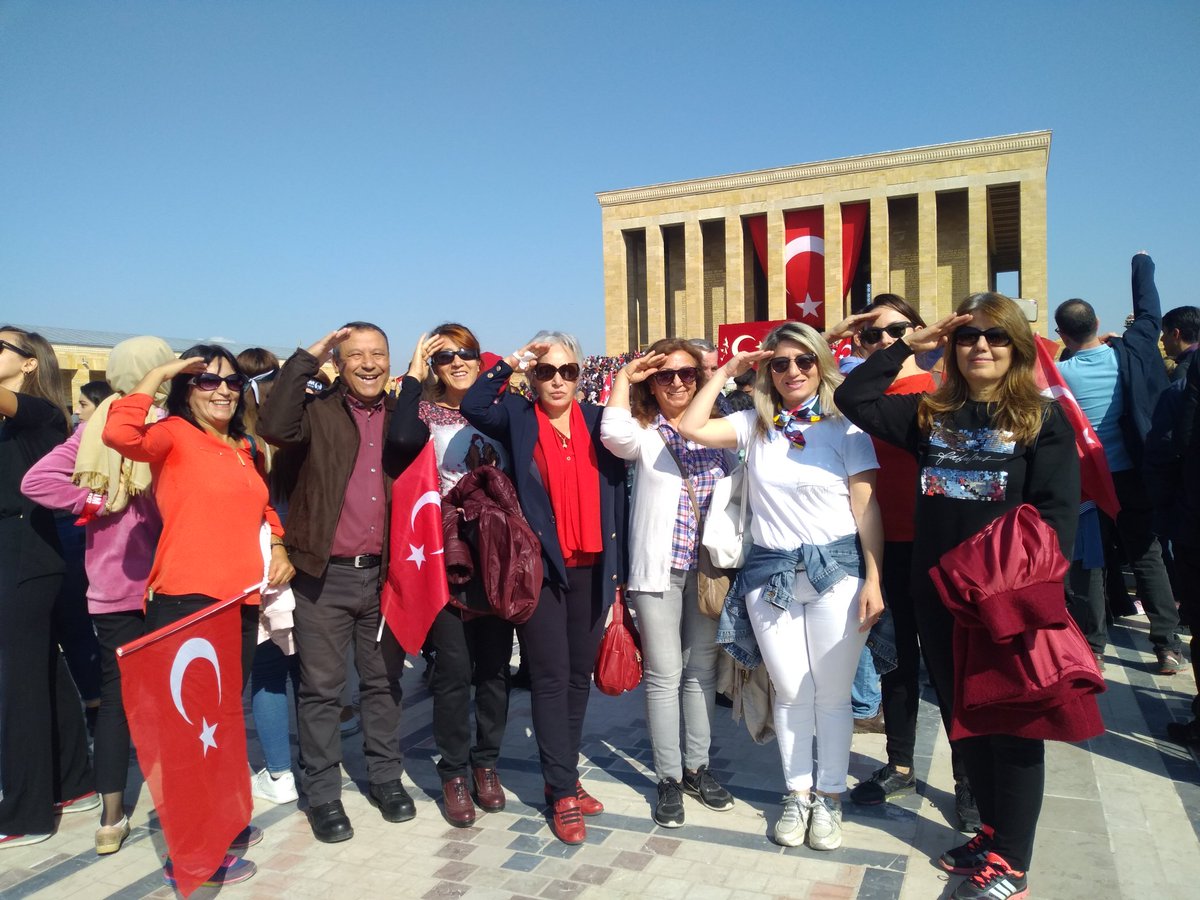 AysinSalap's tweet photo. #Kamusen28Yasında https://t.co/jj5odpdofy