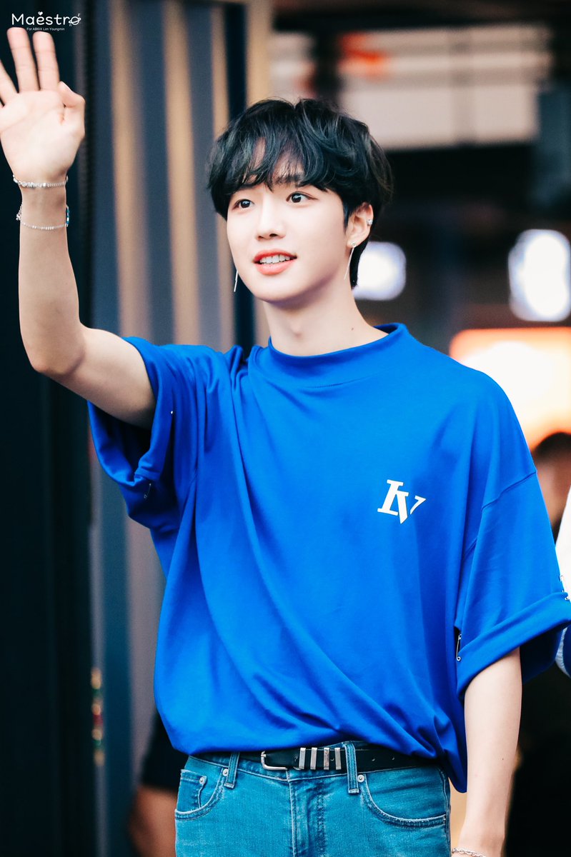 MAESTROLYM's tweet photo. 💙💙💙💙💙
#임영민
#임영민_사랑해 https://t.co/mNM7a7ks0K
