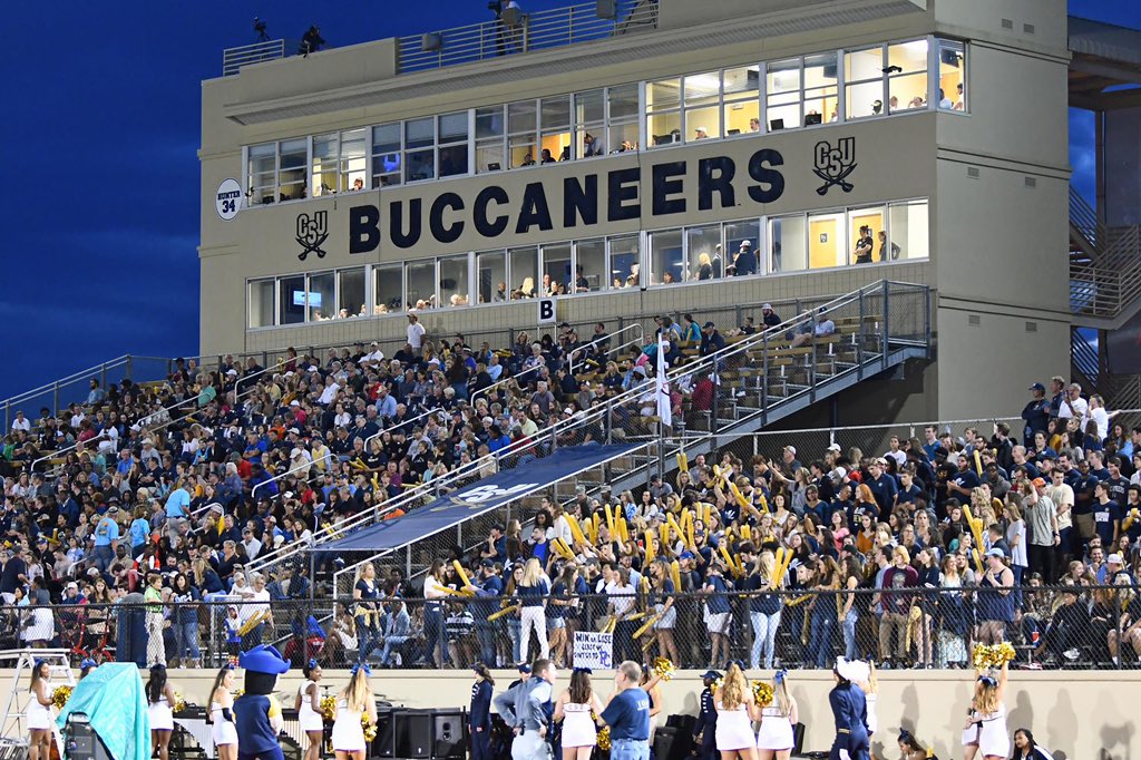 isaiahpotts2's tweet photo. All glory to god blessed to have earned an offer from Charleston southern university on my birthday thank you coaches for the opportunity @CoachCoeling @CoachJBrooks @autrydenson @PfhsTrojans #power2win #forthelakes #GoBucs https://t.co/LBa6QEFUfd