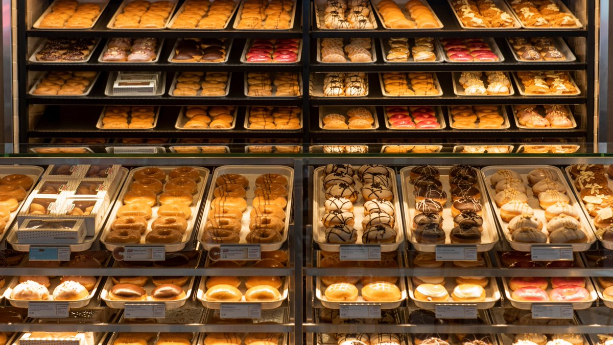 Monaghans are proud to have supported Krispy Kreme in re-opening 120 COVID-19 secure stores, of which 75 were re-opened in a 3 week period. For more info please visit: monaghans.co.uk/news/krispy-kr…

#ProjectManagement #Doughnuts #KrispyKreme #Reopening #WorkingSafely #CovidSecure