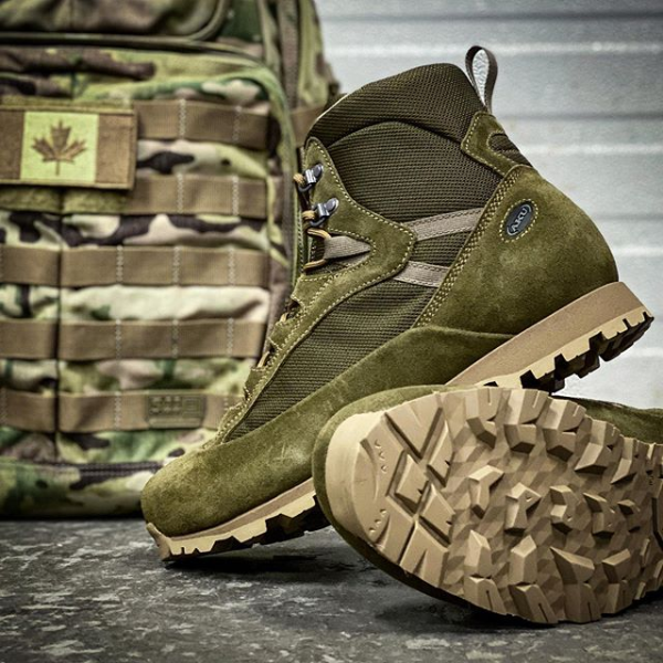 New AKU Pilgrim TSC GTX boot in green 