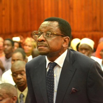 Cjamehk's tweet photo. #JKLive
Kirinyanga counsel ndegwa njiru have portrayed to be an eminent and competent lawyer,his questions during waigurus impeachment were tough,he argued his case soberly and eloquently.
Who is the current walking constitution
Like for orengo ❤️❤️
Retweet for Ndegwa njiru 🔄🔄 https://t.co/rxrZfjpENQ