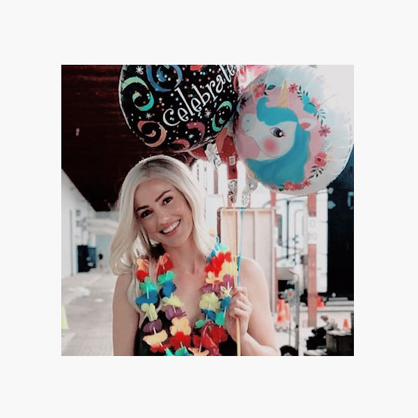 Happy 40 birthday Minka Kelly. 