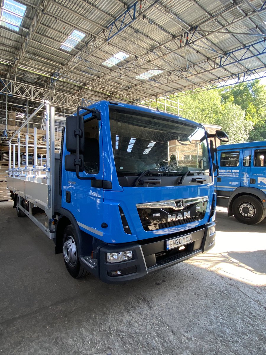 Lovely day for a new addition to the fleet! collected, rack installed and ready for the sign writers in the morning, Then straight out to work 💪🏻 #rbsscaffoldingservicesltd <a href="/rabRBSltd/">Rab Bain</a>