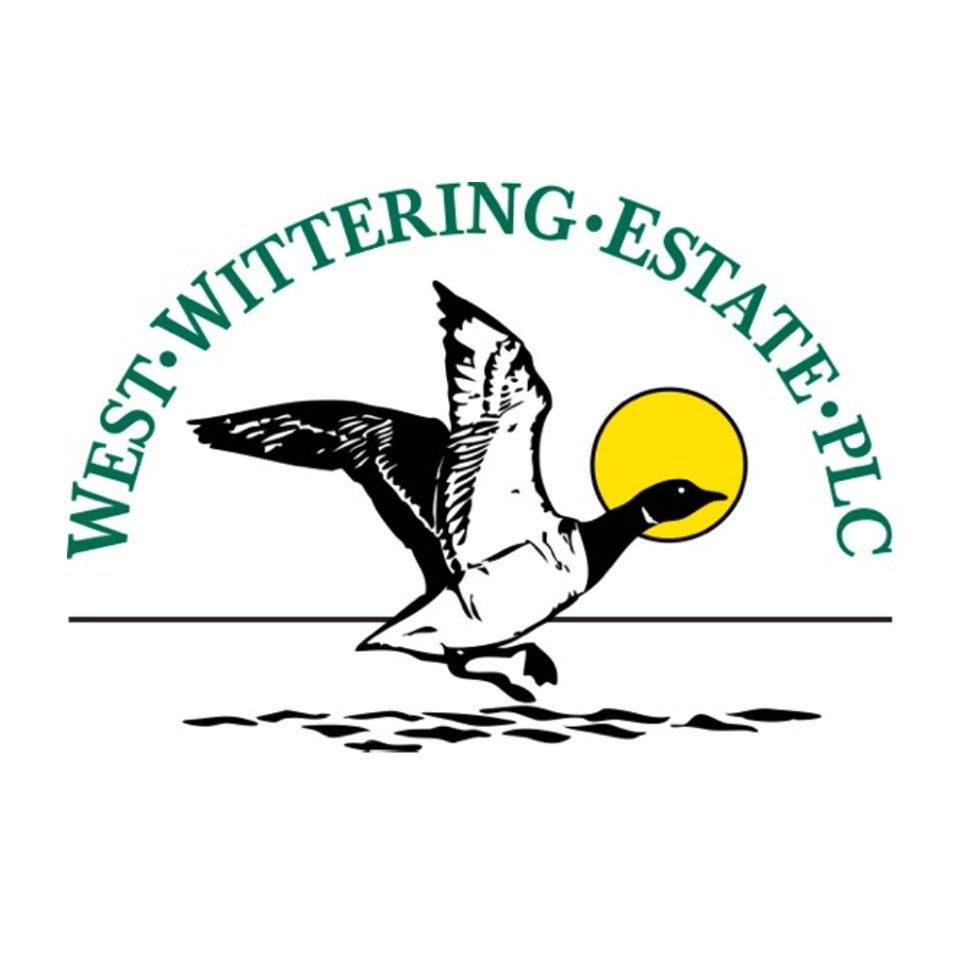 SussexIncidents's tweet photo. Car Parking at West #Wittering Beach needs to be Pre booked via the Just Park website / App.
Do not travel to the area if you have not booked. You will not be allowed to enter the car park &amp; there is no local parking.
WEST WITTERING BEACH IS FULLY BOOKED UNTIL MONDAY 29TH JUNE! https://t.co/Zy2wrN8MDU