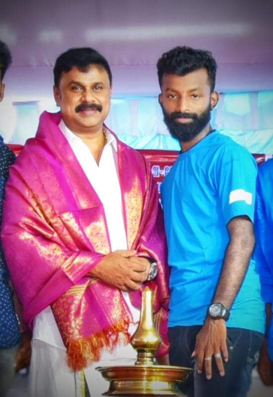 sAji_piyUs_Grcy's tweet photo. With my brother
#Dileepettan #പൊന്നാട #DileepFans #Thrissur #Districtcommittee #Chalakkudy #Areacommittee https://t.co/N100EkDfFl