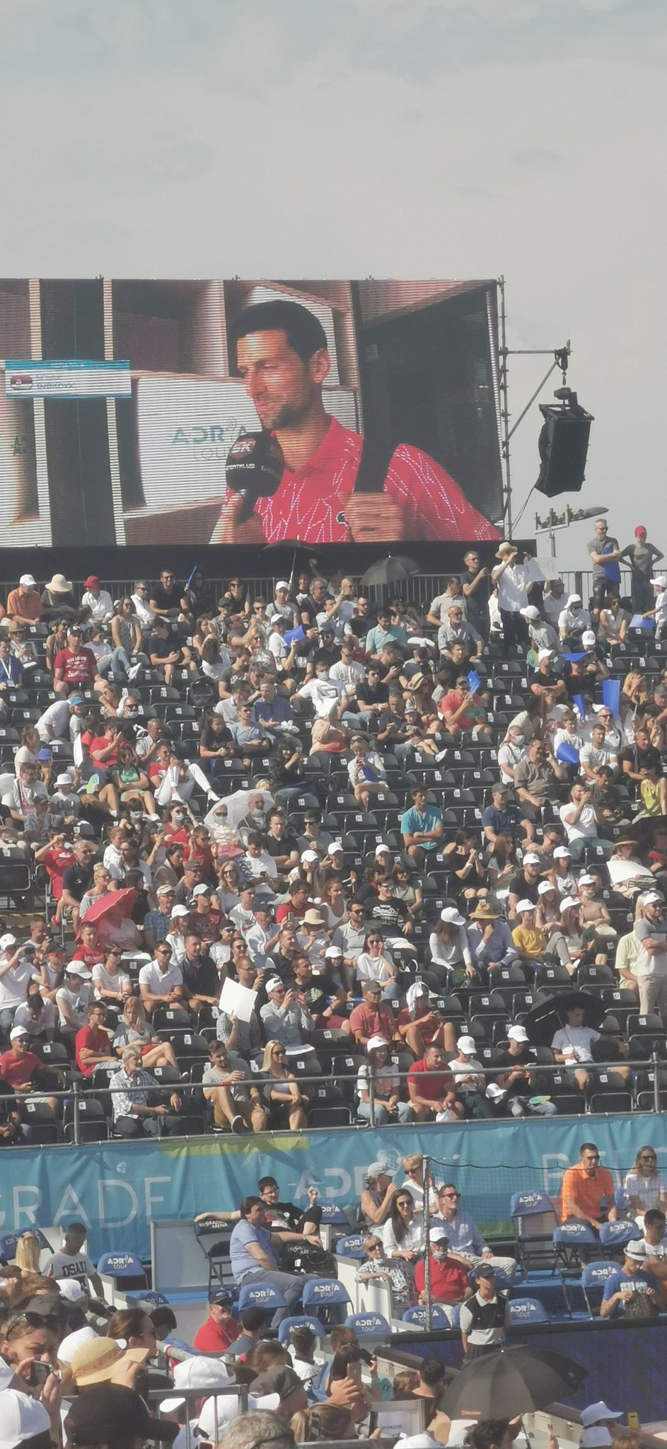 EbTeU7HXkAMbCG0?format=jpg&name=large