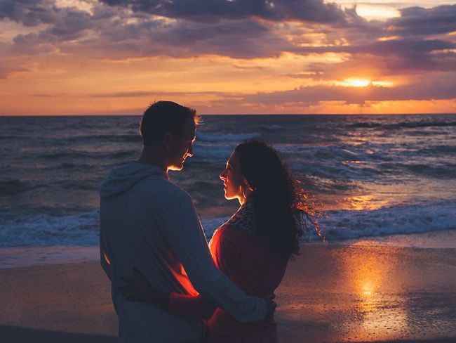 mohmeed_hegazy's tweet photo. Just you, and some sunsets. ❤ https://t.co/w8GbhNuGn4
