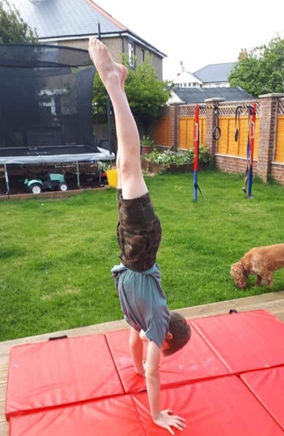 weasley54's tweet photo. Getting ready for #nationalhandstandday on Saturday. https://t.co/bLYnfA6IBs