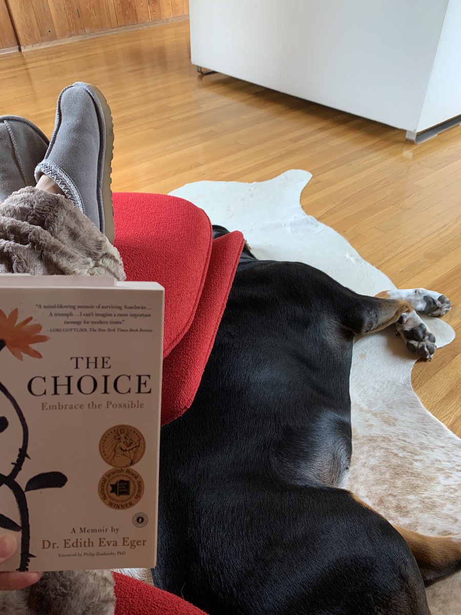 SchwartziEMPEM's tweet image. Dr. Edith Eger (dreditheger.com) will be speaking to our @UCSDHealth Peer to Peer Program, a network established to train and connect colleagues in medicine on peer support. I’m prepping by re-reading her book with my fav four legged supporter. #resilience #pupsupport
