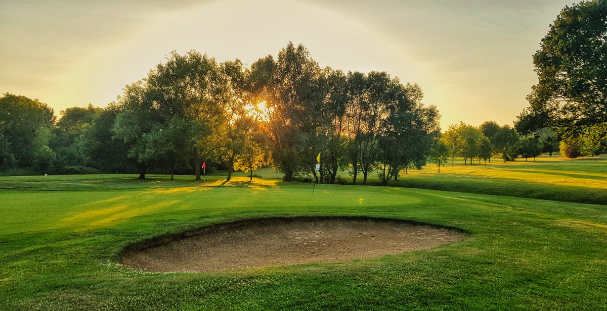 Stuart Tree (@stuarttree) on Twitter photo Been too long since being out on the course but getting a quick six holes in at <a href="/PacheshamGolf/">Pachesham Golf</a> this evening hopefully took some of the rustiness away. Cracking evening for it too. #golf #Surrey Been too long since being out on the course but getting a quick six holes in at <a href="/PacheshamGolf/">Pachesham Golf</a> this evening hopefully took some of the rustiness away. Cracking evening for it too. #golf #Surrey