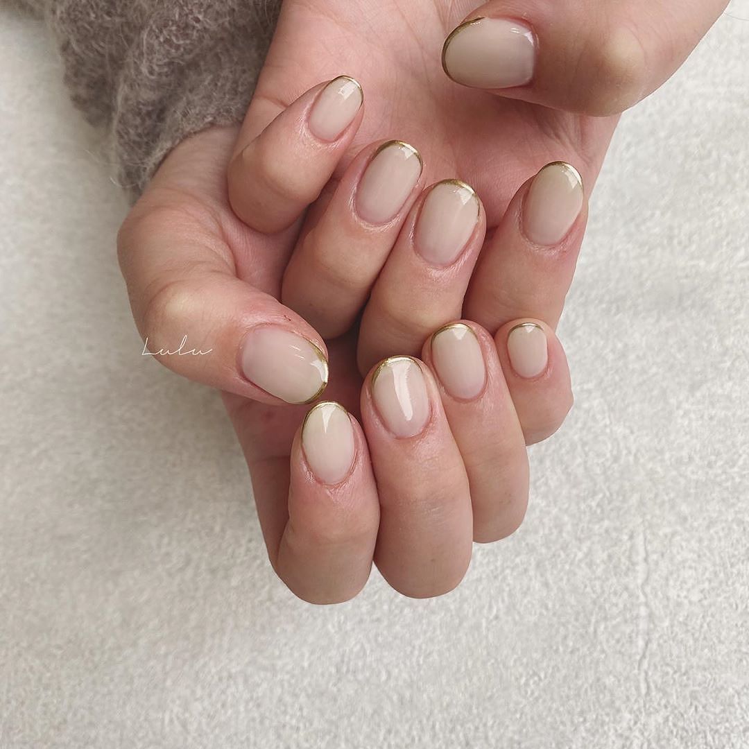 ホワイトネイル